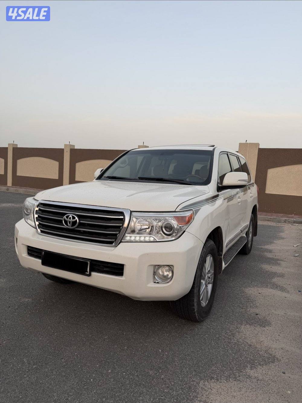 لاندكروزر 20144