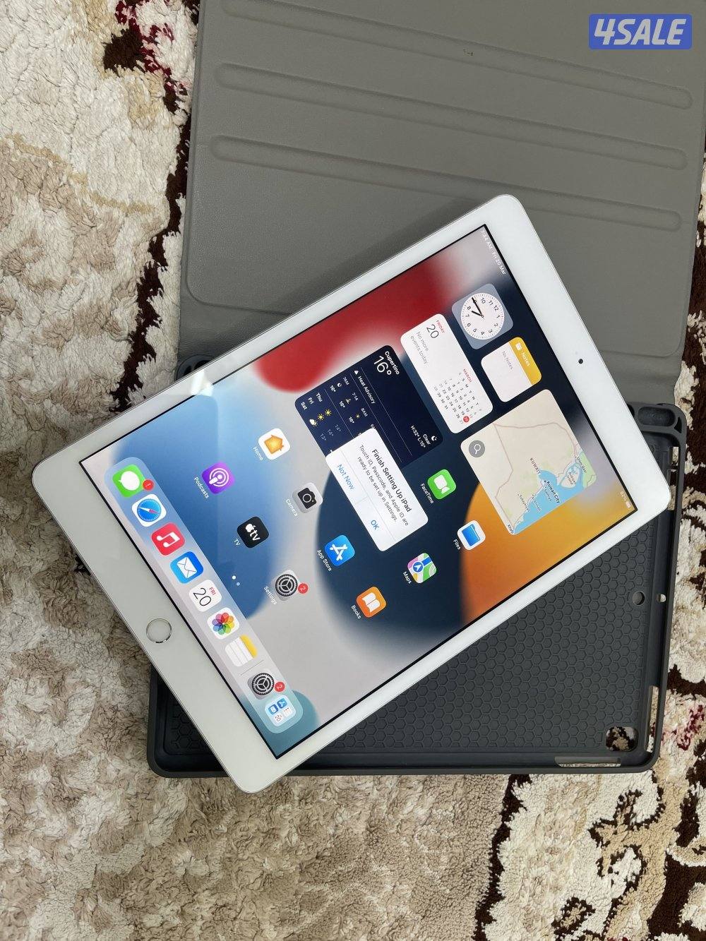 ايباد ابل 8 الثامن 32 قيقا نظيف مو مفتوح ولا مصلح تحديث جديد مع بوك5
