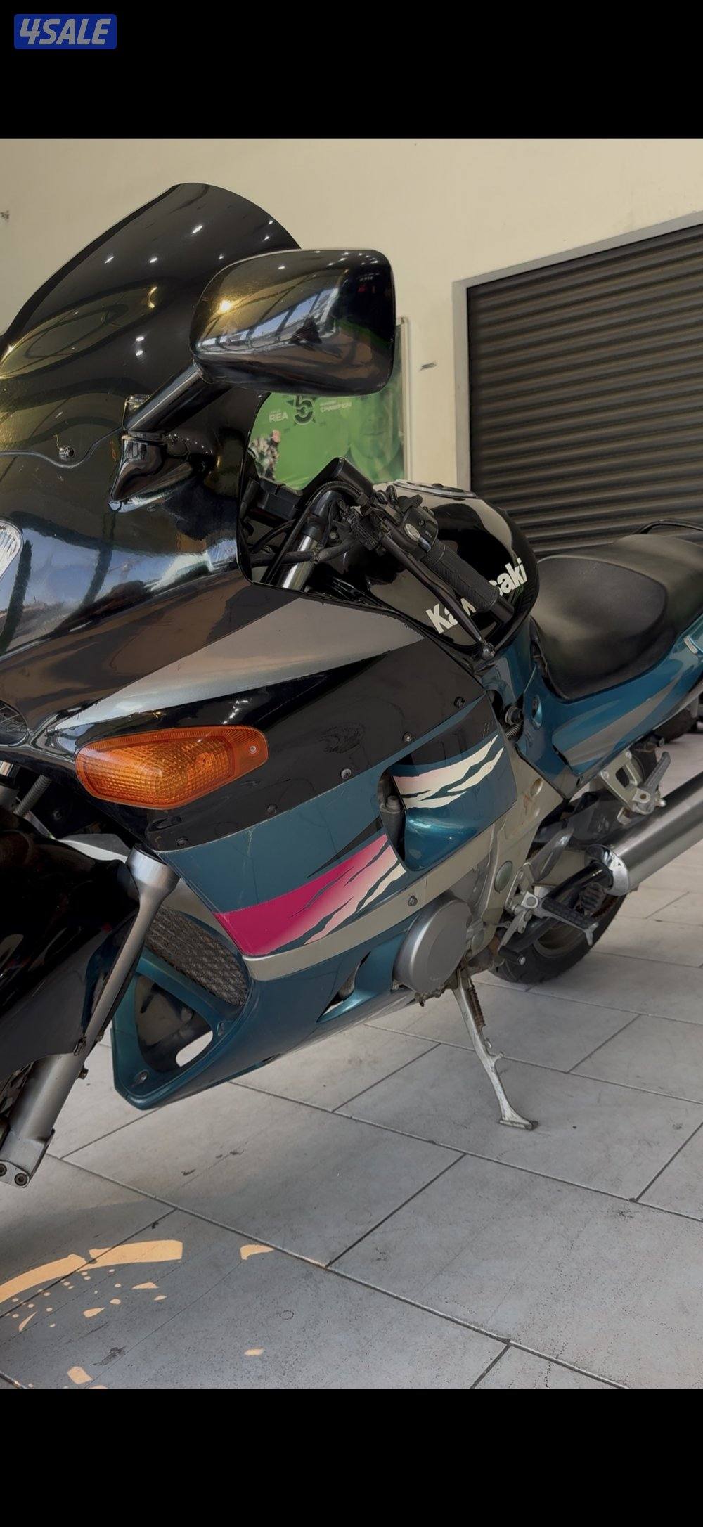 KAWAZAKI ZZR600cc 19940