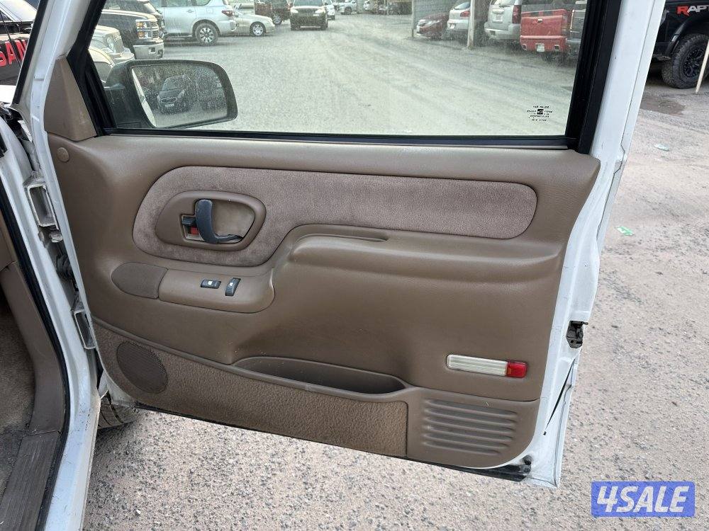 للبيع تاهو باب واحد7