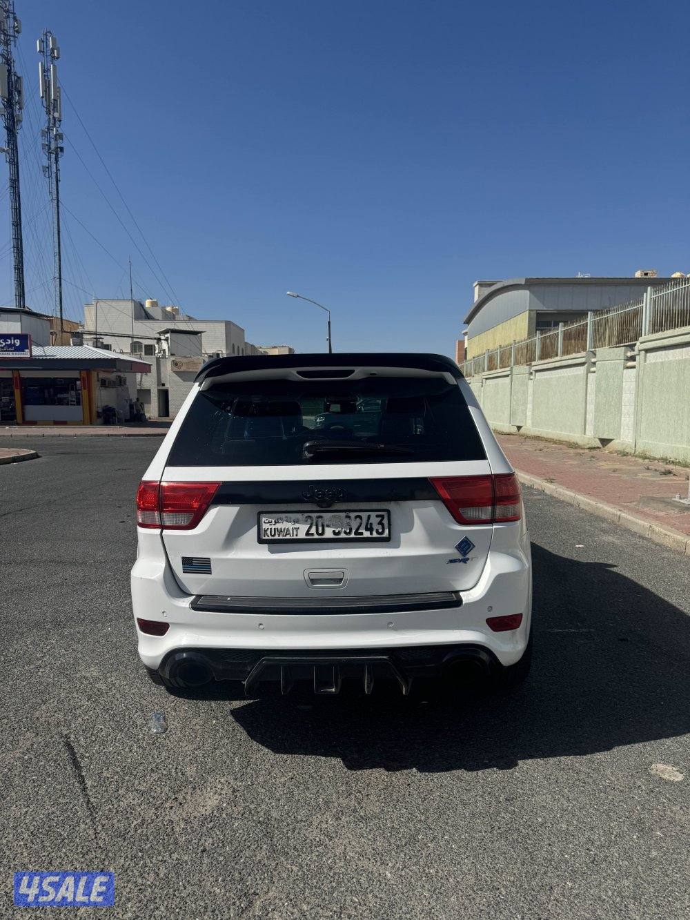 جراند شيروكي srt موديل 2013 شرط الفحص5