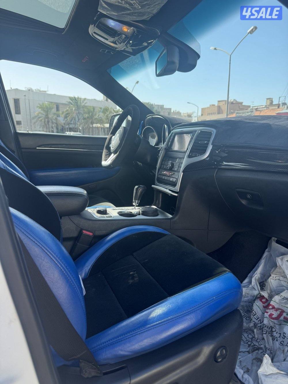 جراند شيروكي srt موديل 2013 شرط الفحص7