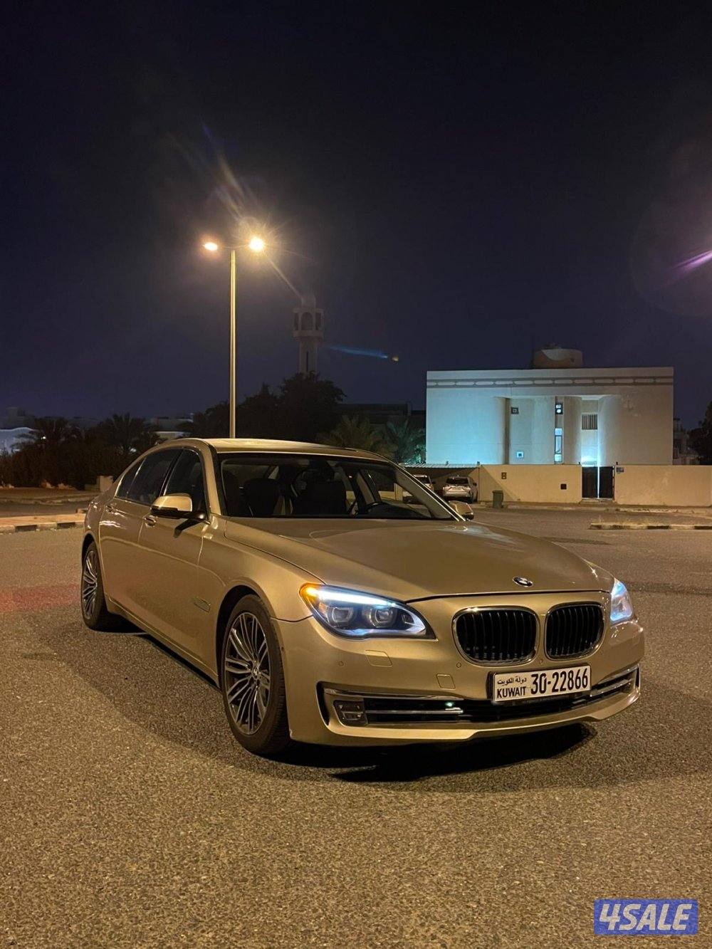 BMW 750L 20138