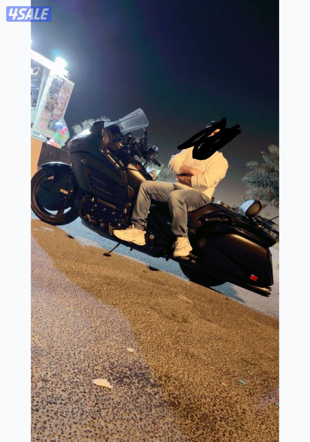 للبيع شادو 1300cc وF6B0