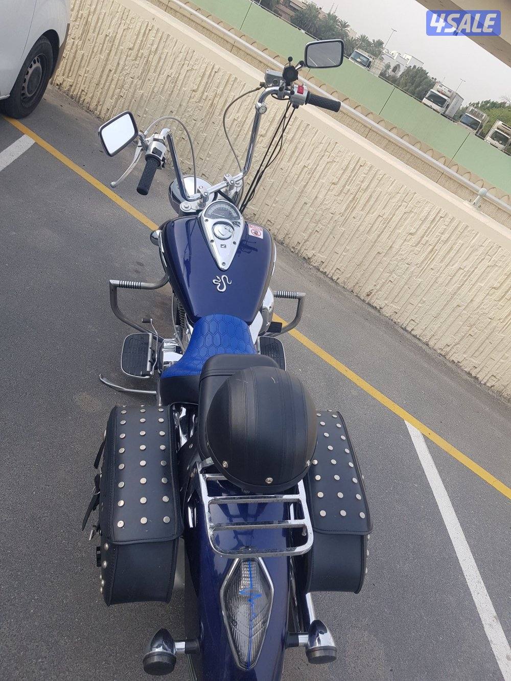 للبيع شادو 1300cc وF6B1