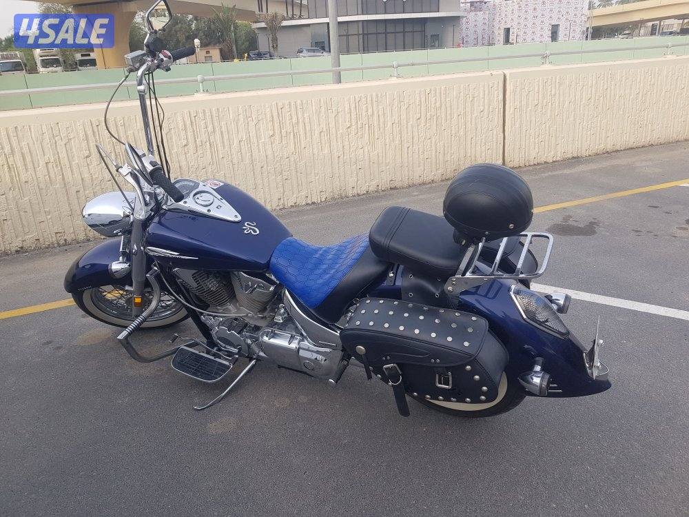 للبيع شادو 1300cc وF6B2