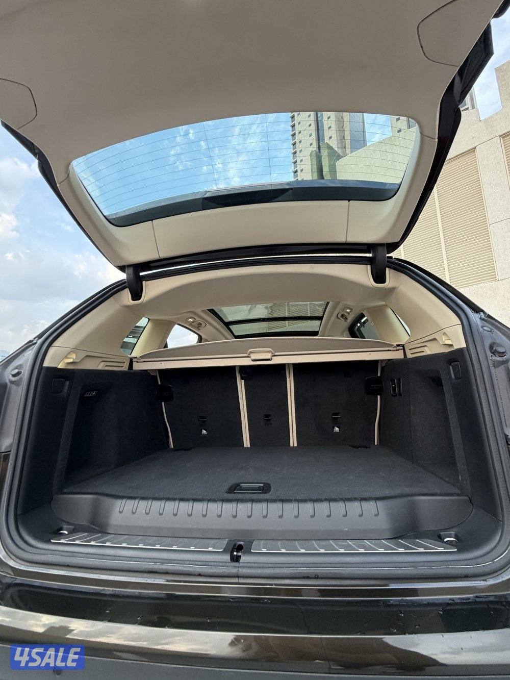 بي ام دابليو X37