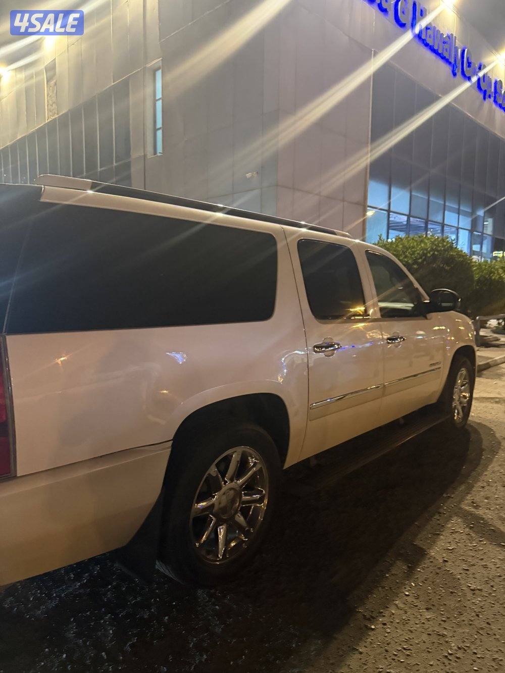 Gmc Yukon Denali XL Polar white10