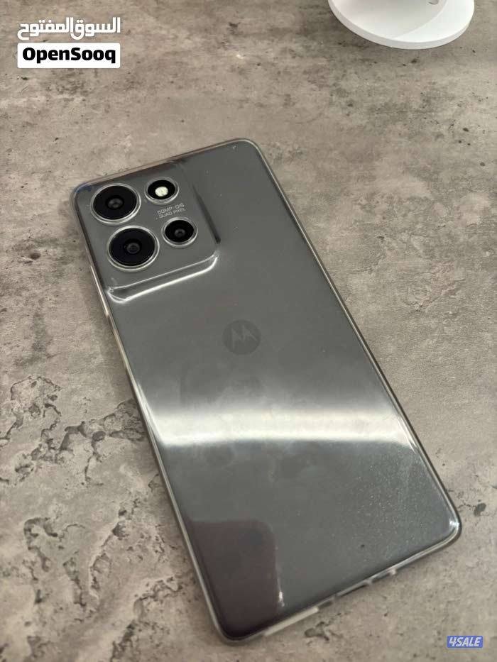 Moto G75 5G 256/8 استعمال خفيف4