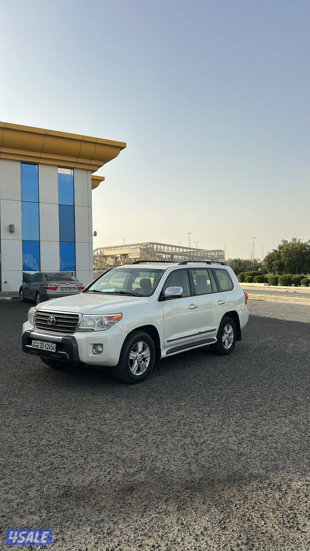 للبيع لاند ٢٠١٣3