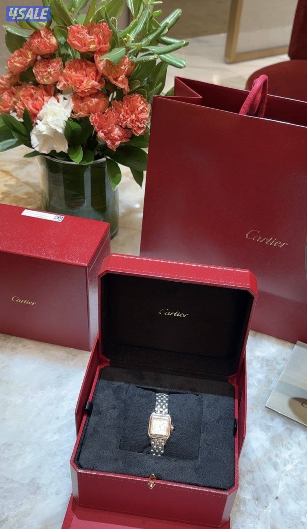 ساعة كارتييه اصلية مع كامل مرفقاتها قياس 270