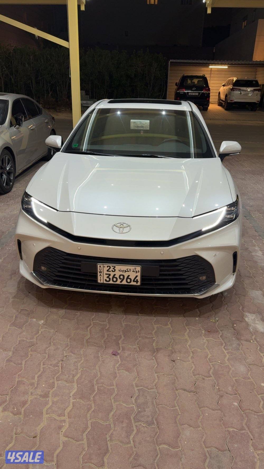 للبيع كامريLE الدرجة الثانية20254