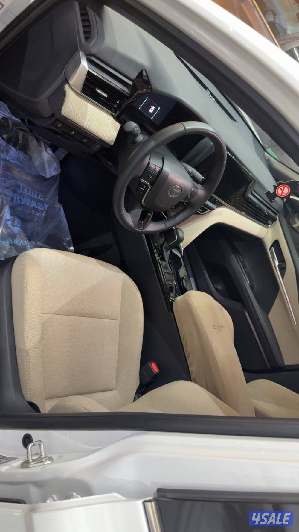 للبيع كامريLE الدرجة الثانية20256