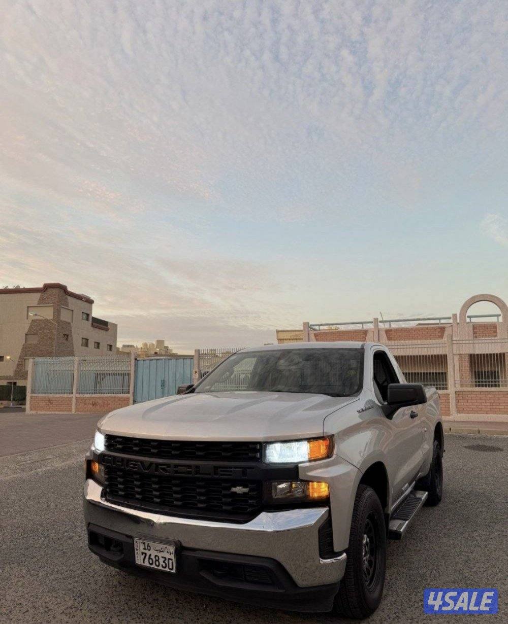 سياره سلفرادو قمة بنظافه2