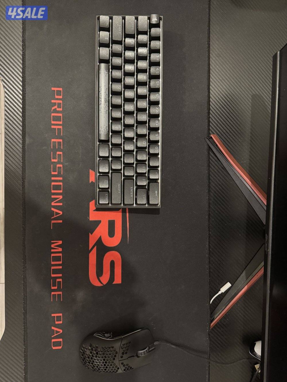 للبيع ماوس قلوريس موديل o- و كيبورد crosair السويتش احمر و ماوس باد0