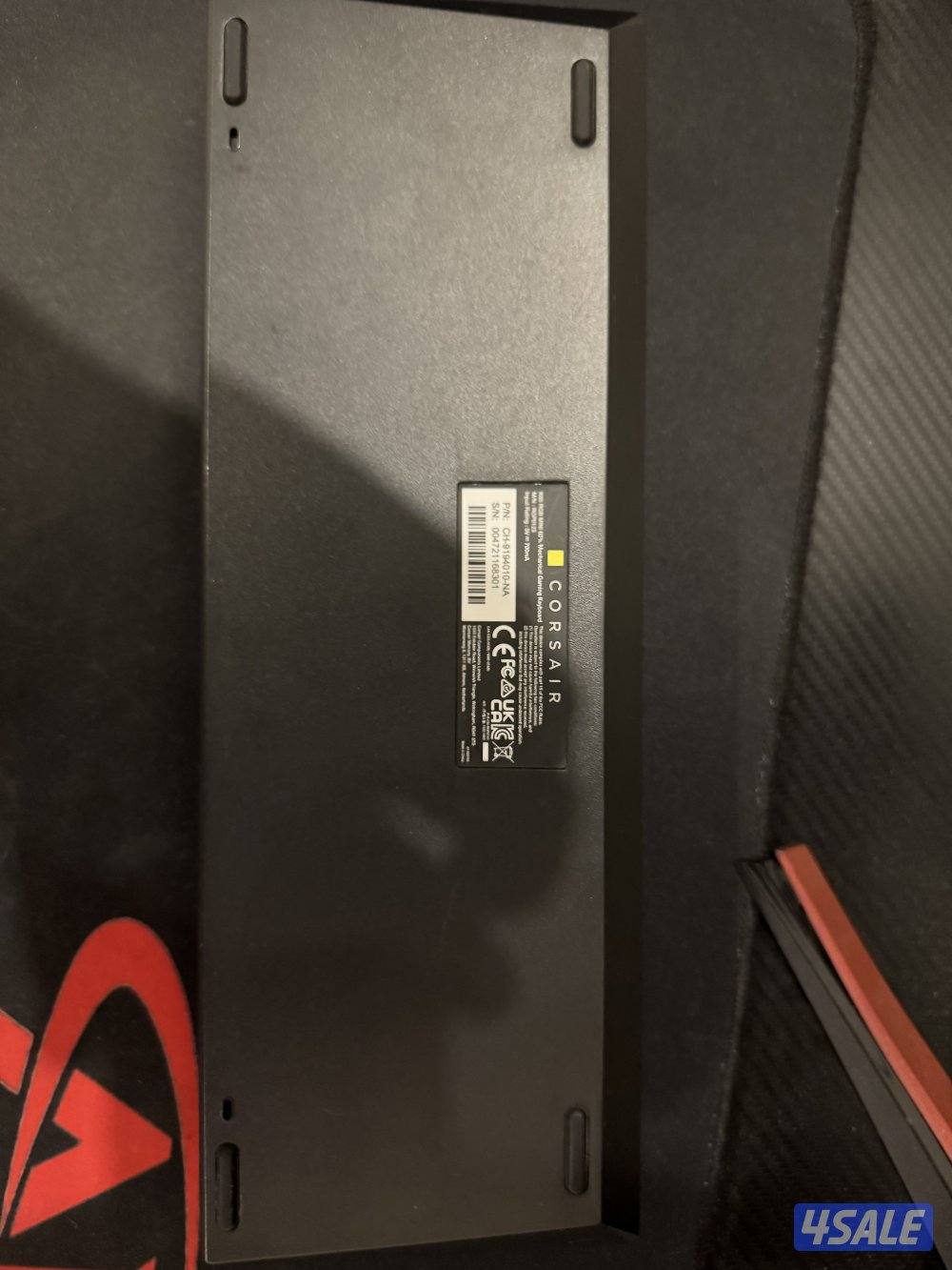 للبيع ماوس قلوريس موديل o- و كيبورد crosair السويتش احمر و ماوس باد3