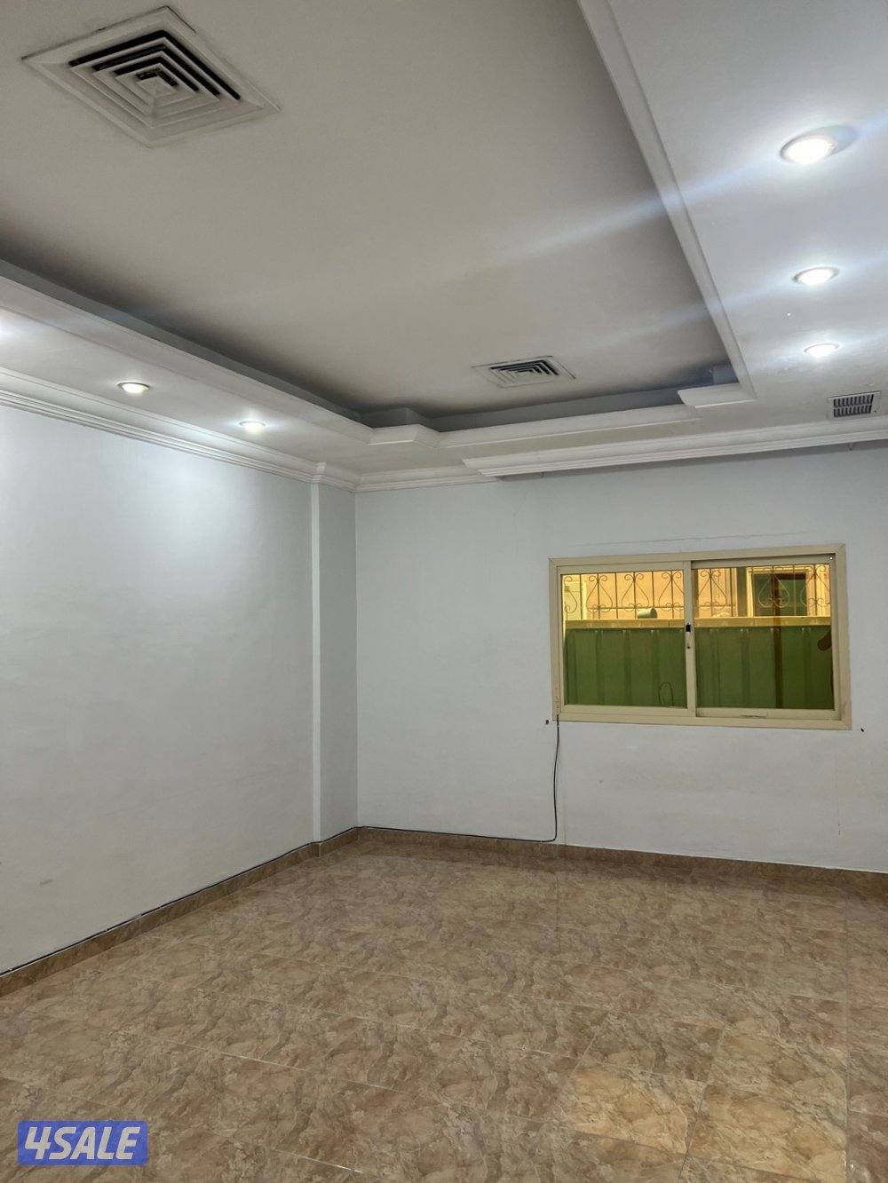 للايجار دور ارضي بالرقه قطعه1 والصباحيه وجابرالعلي5