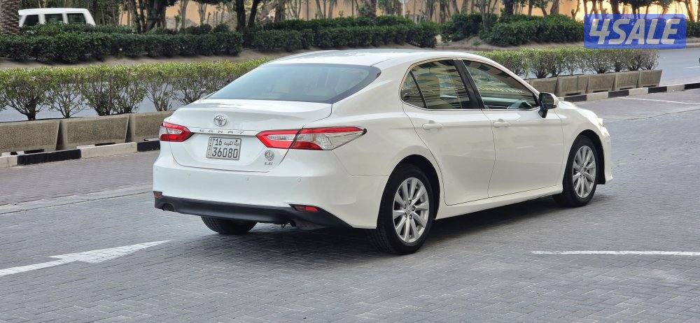 للبيع كامري LE موديل 2018 شرط الفحص3