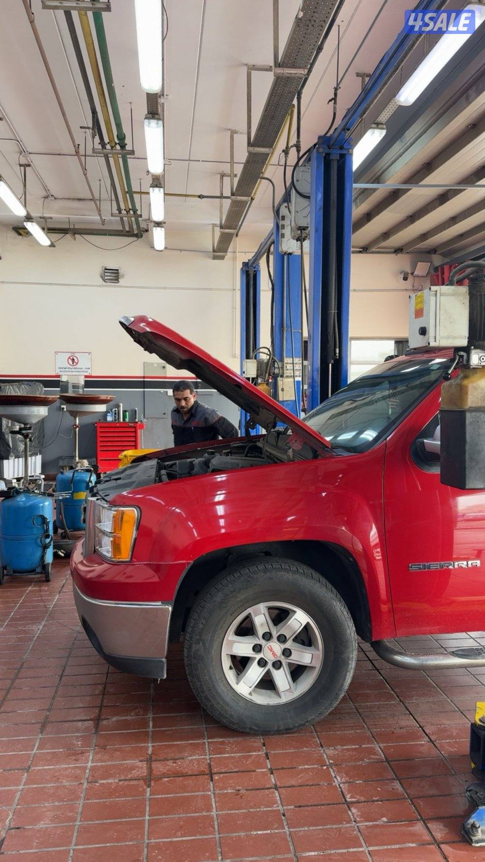 البيع واتيت سيرا موديل ٢٠١١ سيرفس وكالة شرط الفحص قير مكينة شاصي0