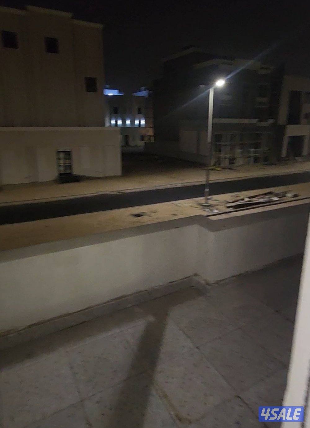 للايجار دور من المالك مباشرة N102