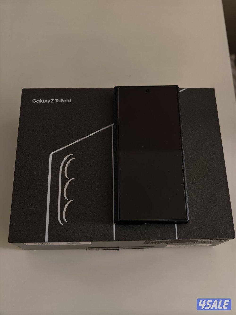 فولد سامسونج الثلاثي trifold1
