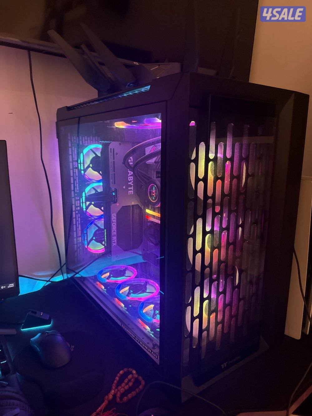 Pc for sale 14 cooling fans with  liquid cooling3