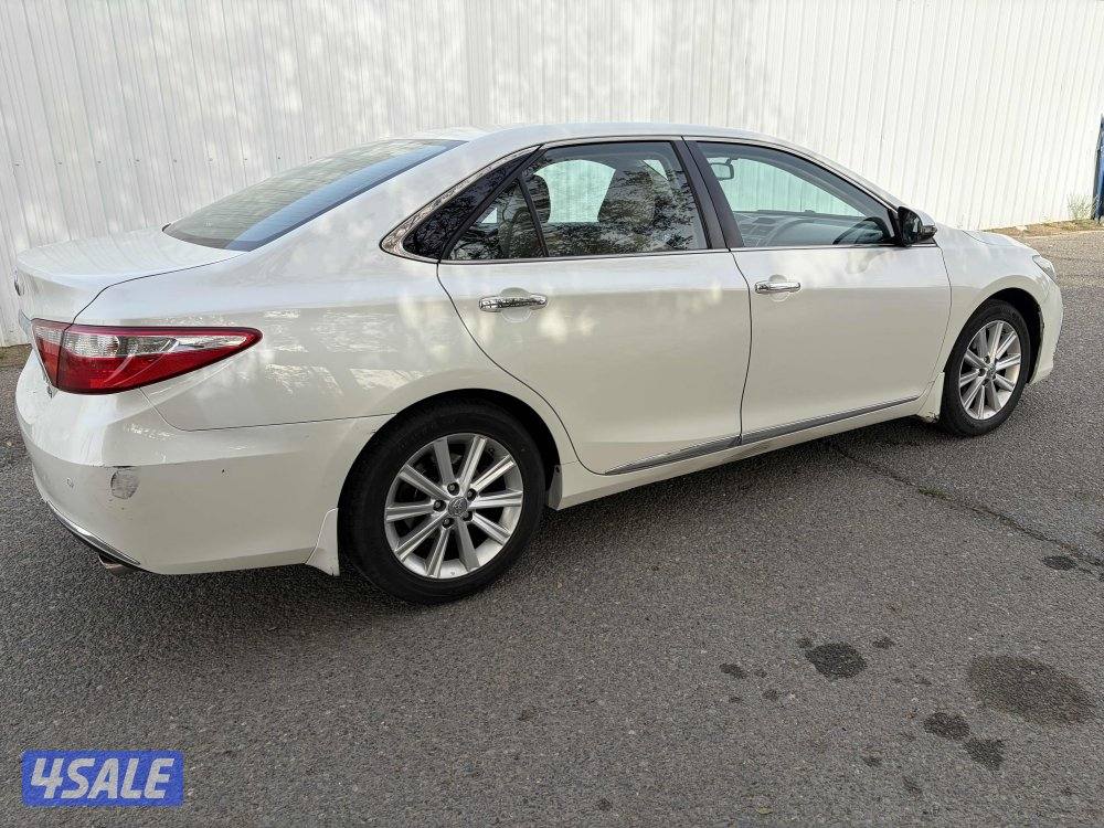 للبيع كامري كامل المواصفات  4 سلندر ماشيه 1672