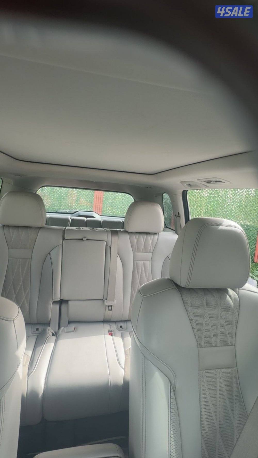 للبيع او للبدل مع وانيت1