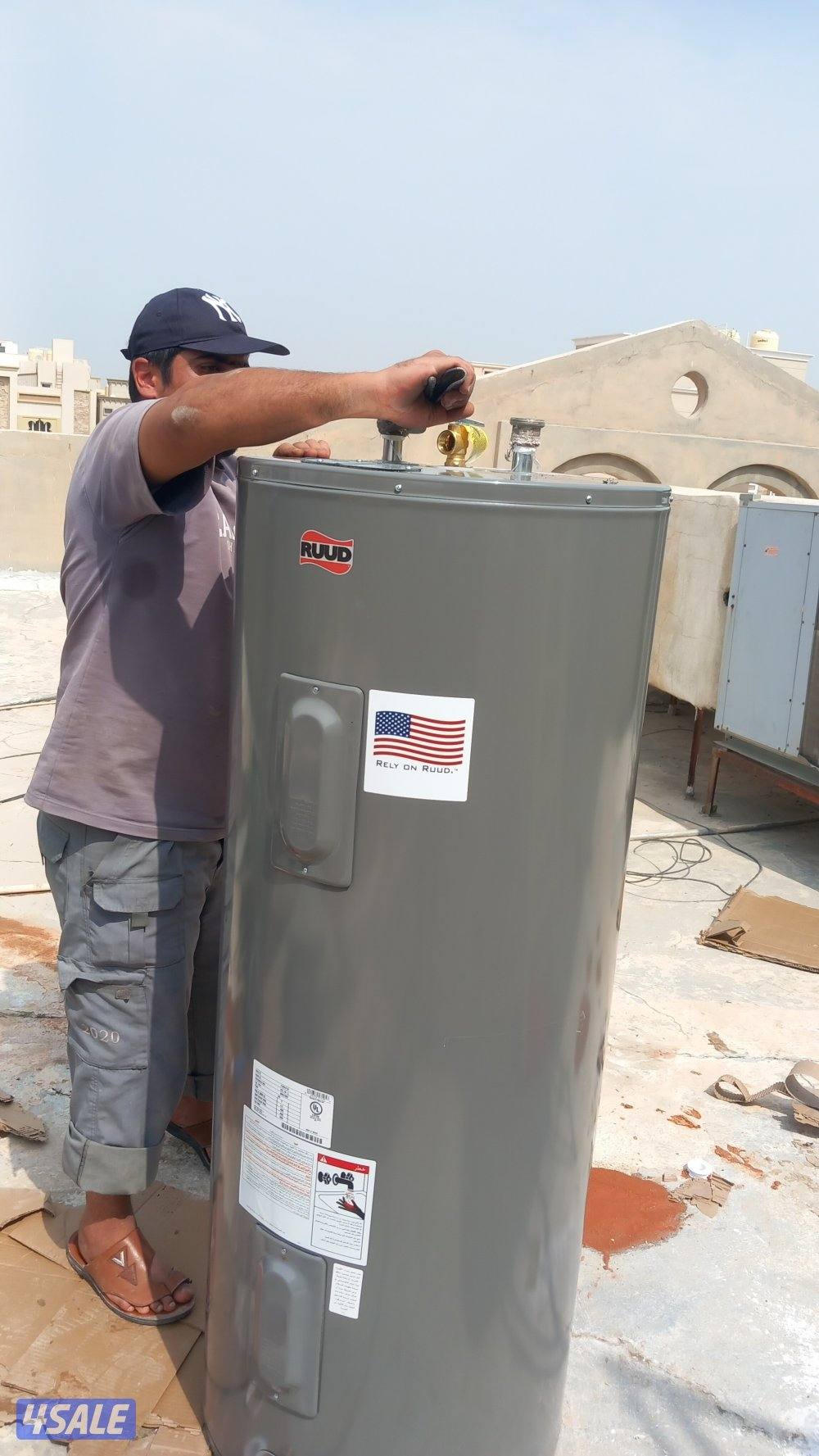 يوجد خزانات مياه وسخانات مركزية يوجد صيانة سخانات مركزية3