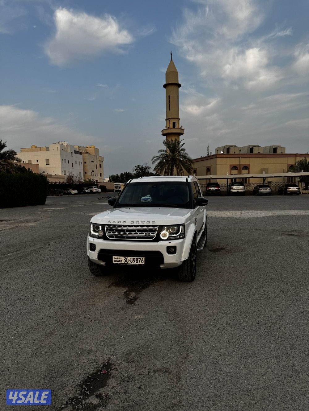 للبيع جيب دسكفري موديل 2015 ماشي1200000