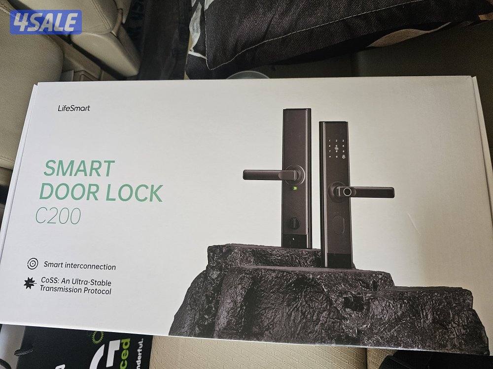 جهاز سمارت ذكي للتحكم بأجهزة المنزل عن بعد مع كامره داخليه مع قفل ذكي0