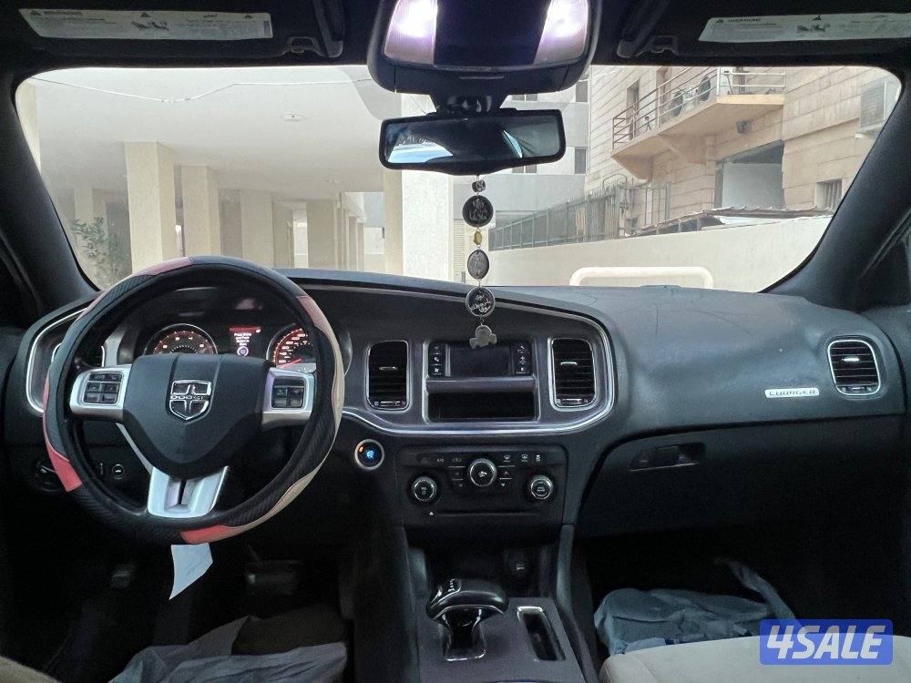 دودج تشارجر 2013 للبيع5