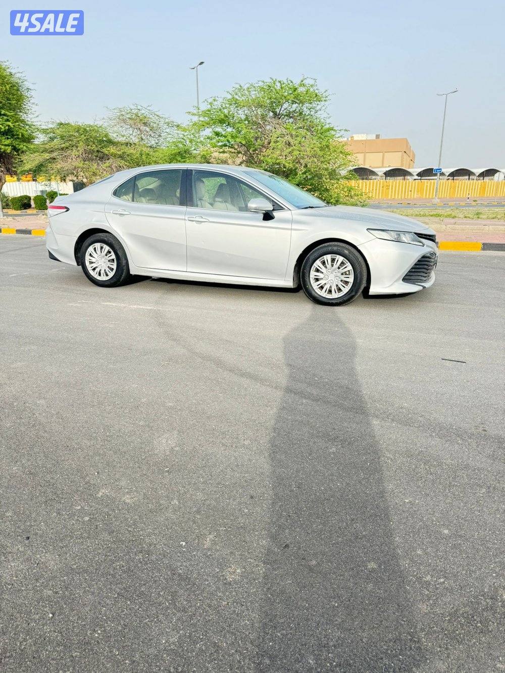 كامري 2018. ماشي 190 الف شرط الفحص  جير مكينه شاصي2