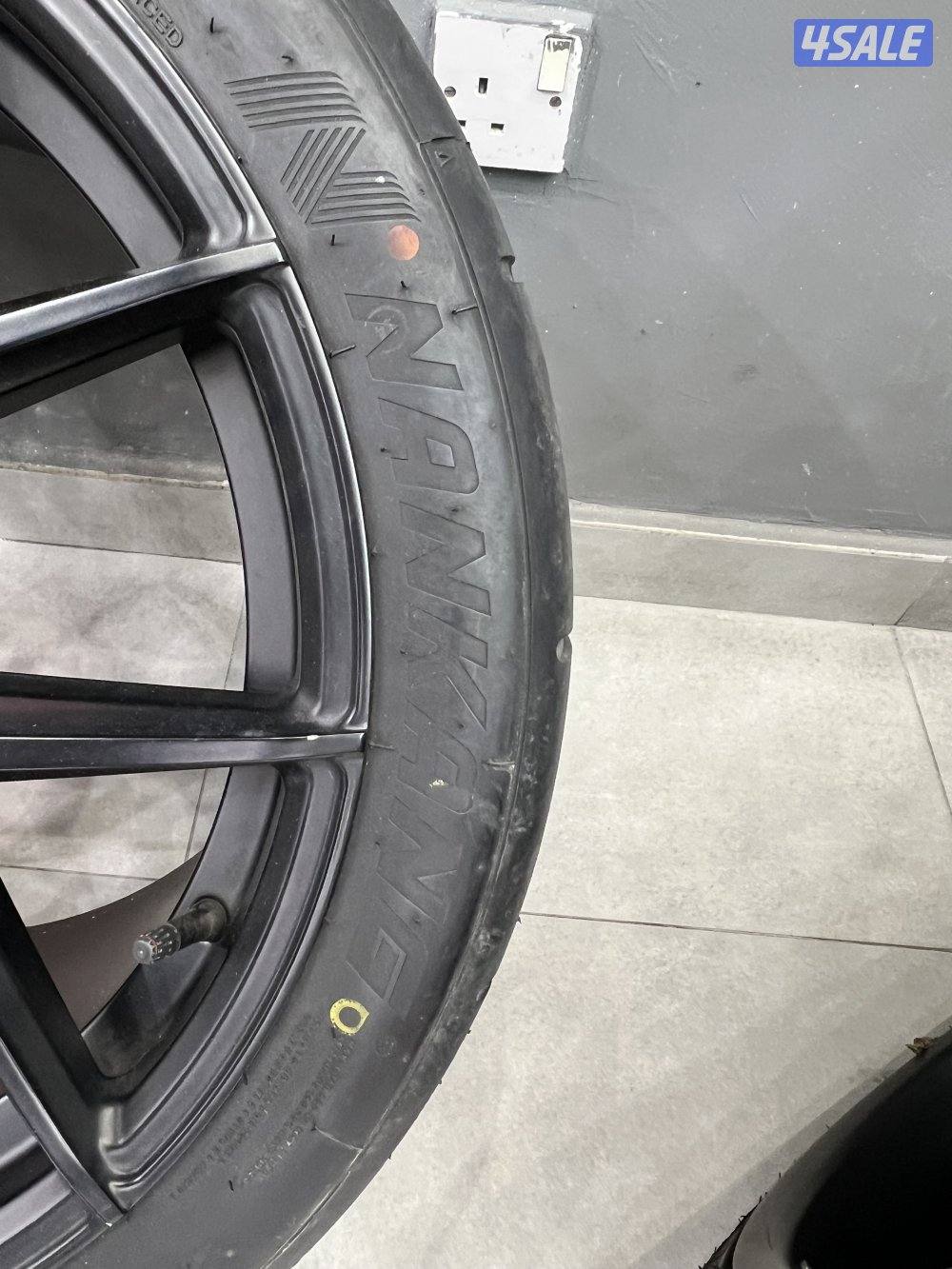 للبيع اربع رنجات بورش كاريرا تيربو4