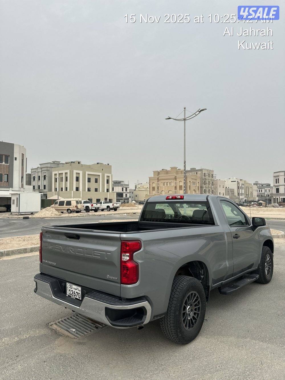 وانيت سلفرادو 20241