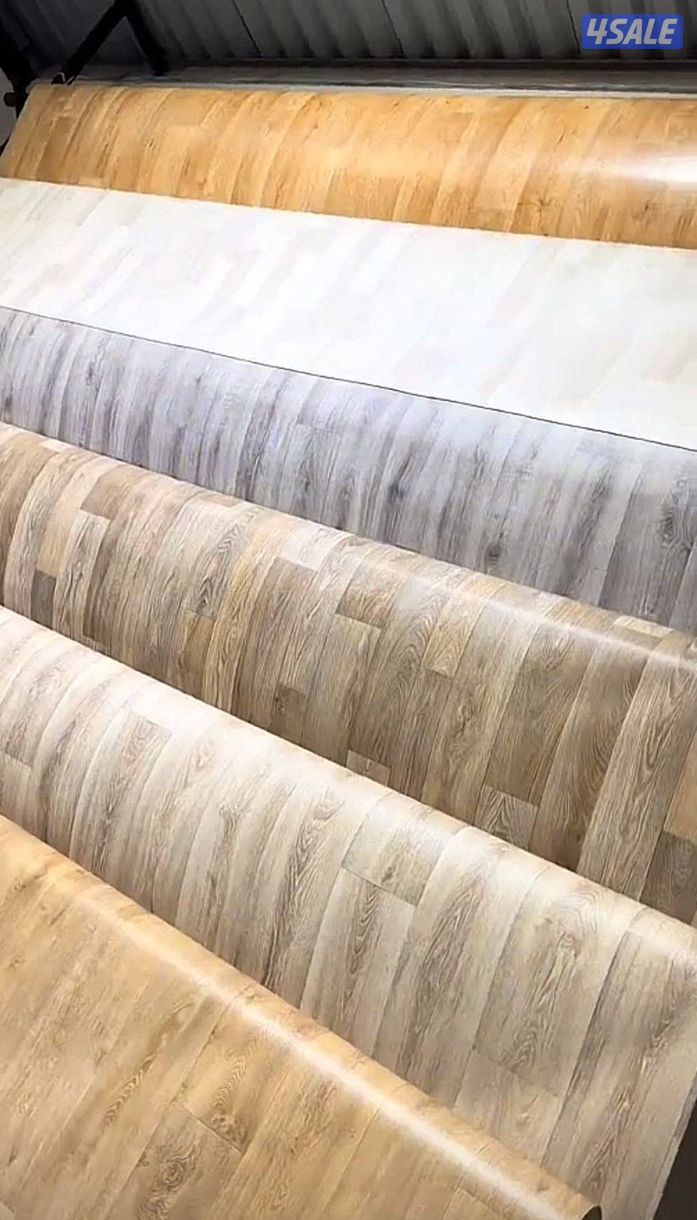 يوجد لدينا جميع انواع السجاد والباركيه رول بجميع الانواع والالوان6