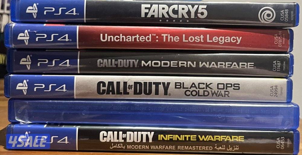 PS4 slim with 6 top games with a dual controller charger2