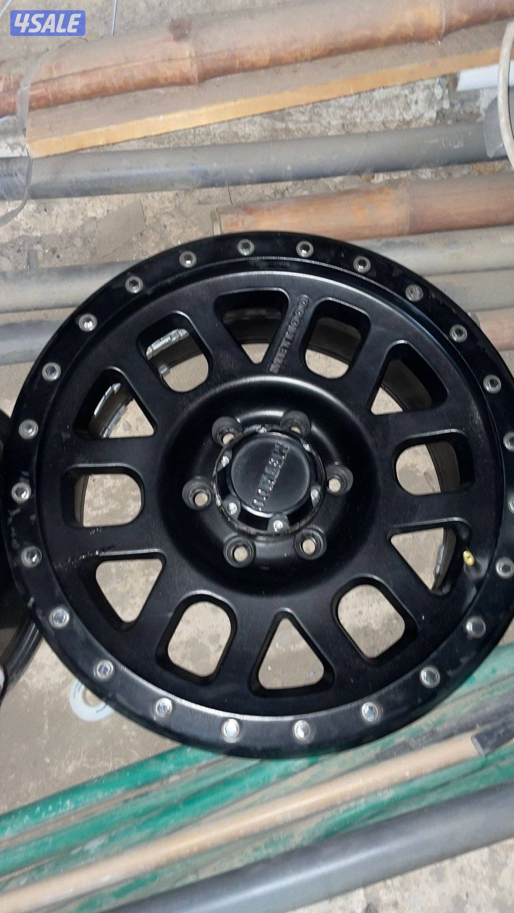 للبيع 4 رنقات ميثود حجم 172