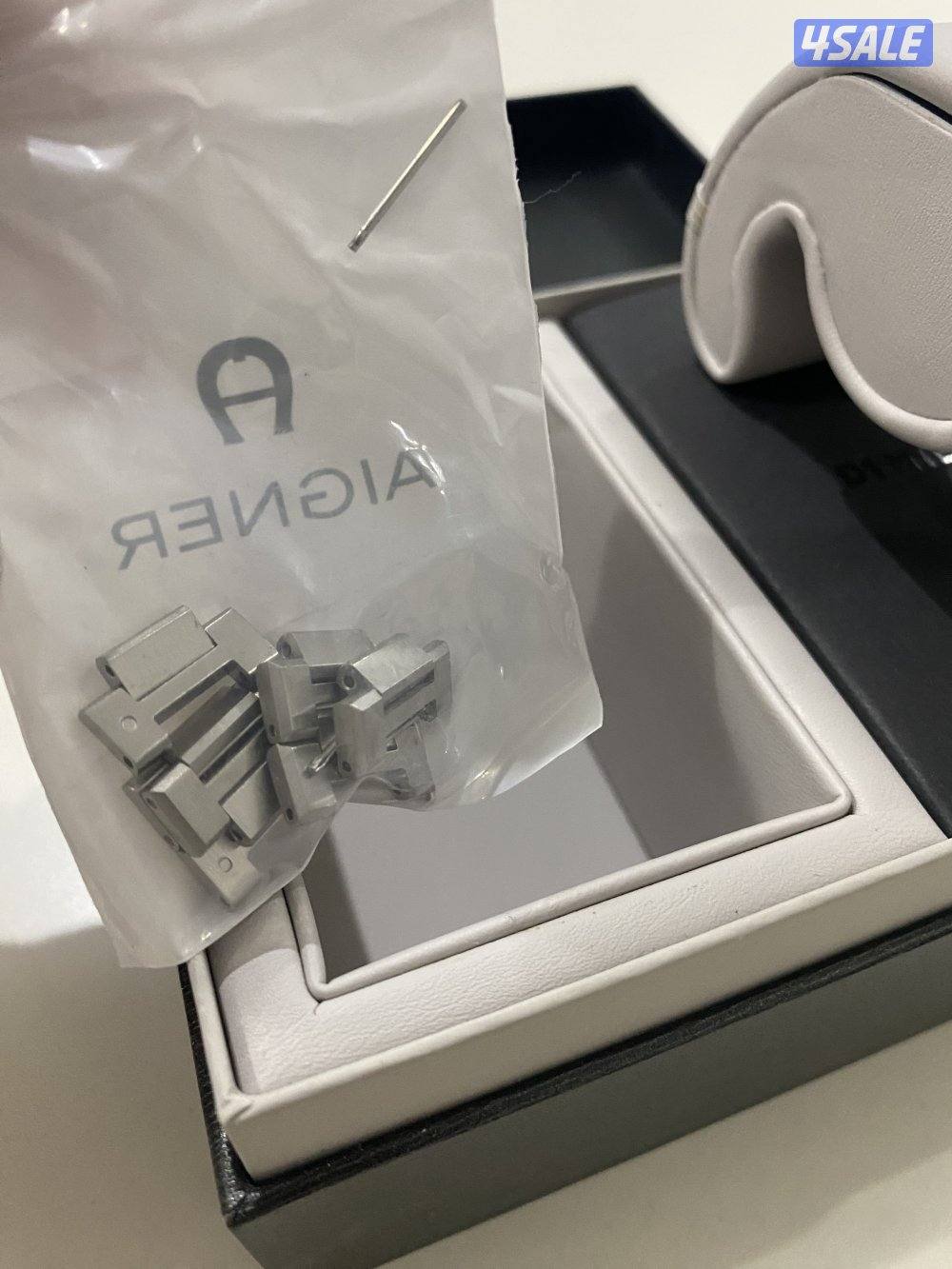 ساعة D1Milano موست لينين فينس3