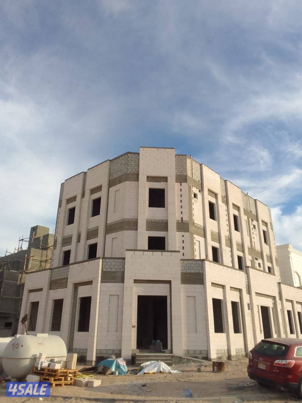 مهندس مدني سوداني هيكل أسود وتشطيبات سيارة - خبرة تنفيذية.11