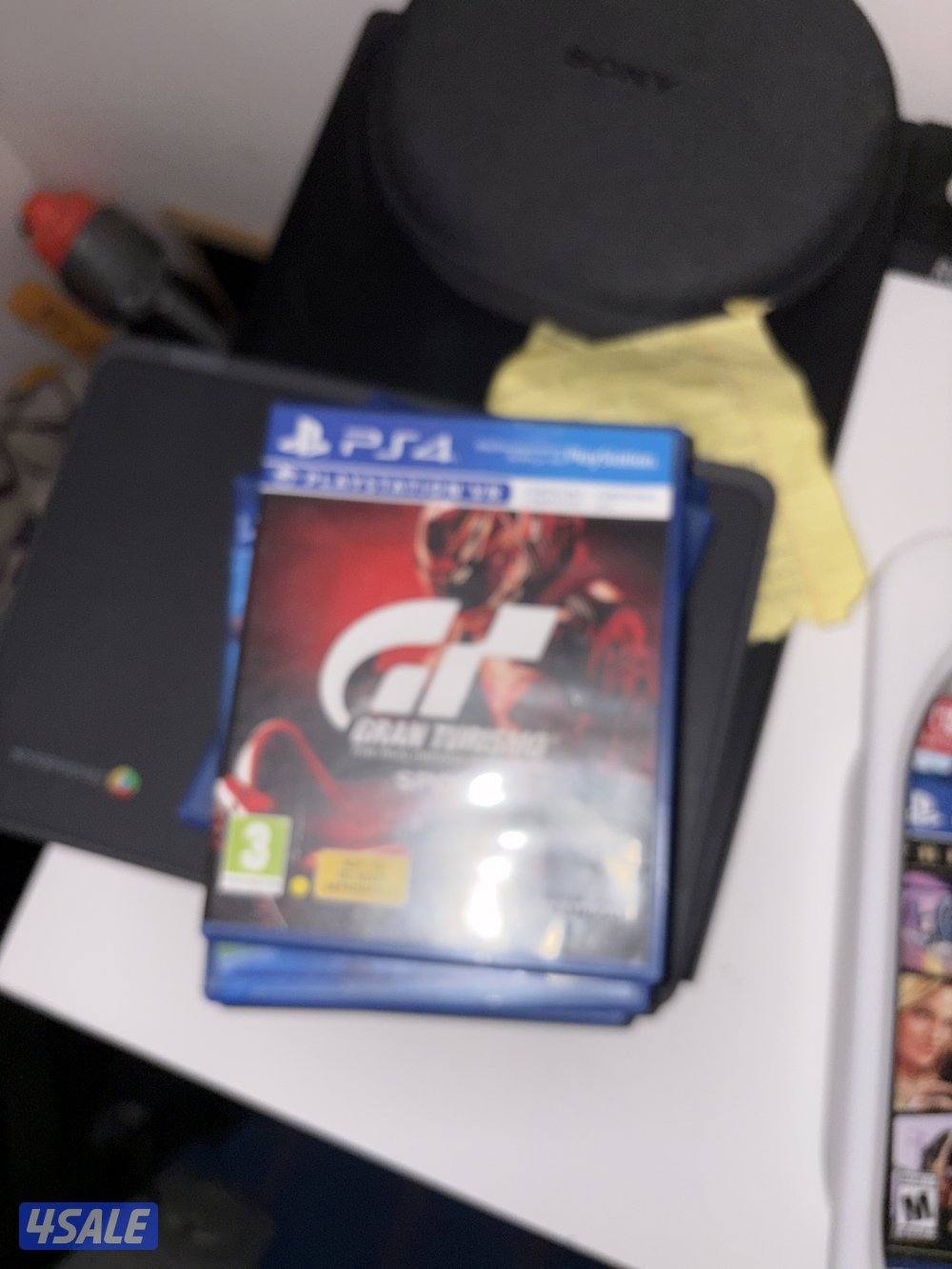 PS4 Good condition w gta Fc 24 and grand turismo2