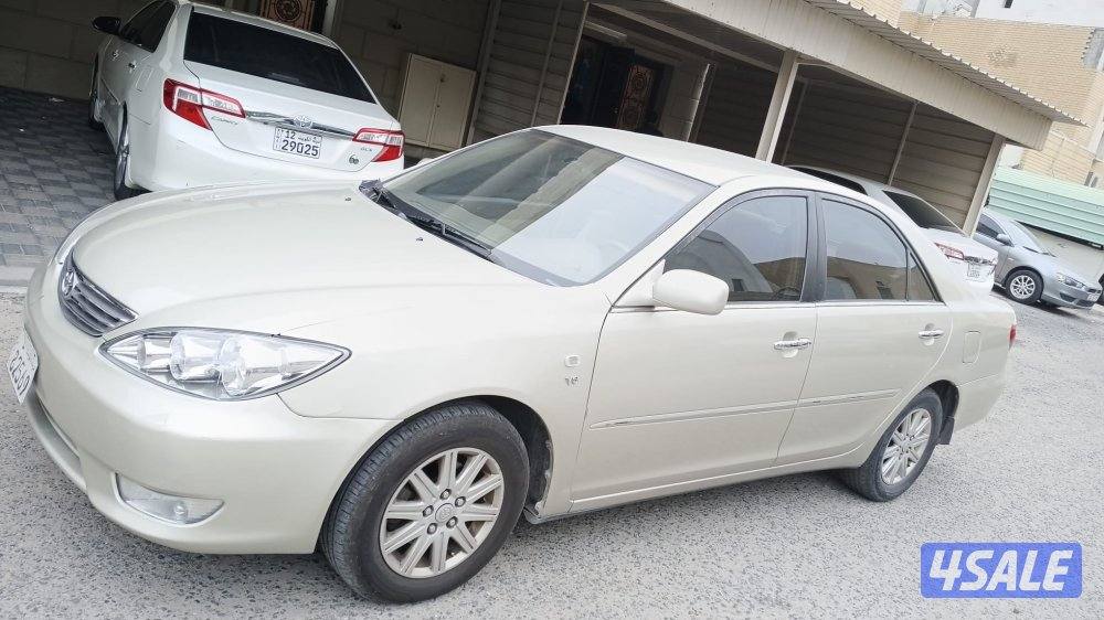 للبيع كامري موديل 2006 وارد الساير 6 سلندر نظيف جدا استعمال يومي3