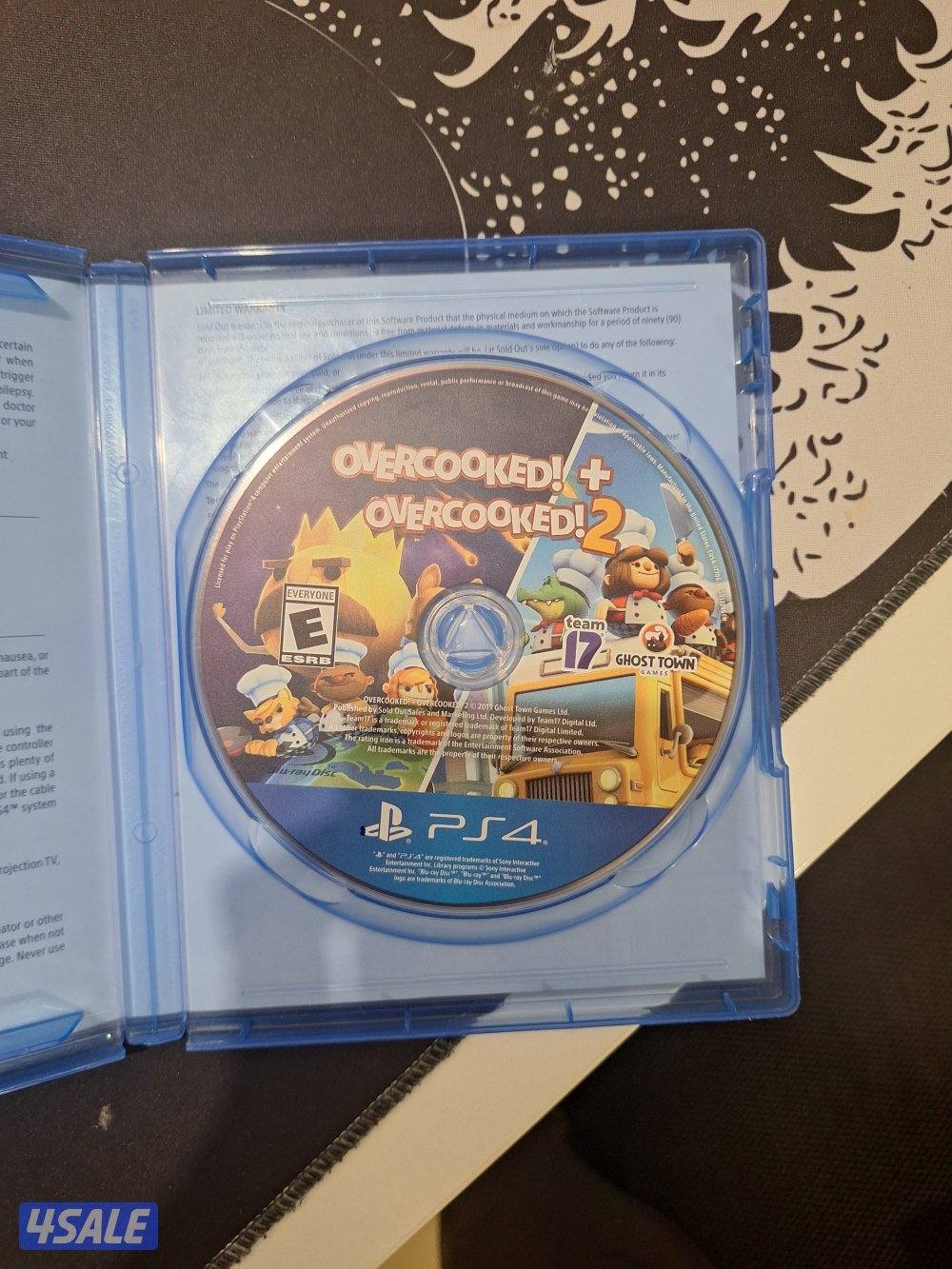 Overcooked + Overcooked 2 CD Playstation game Used2