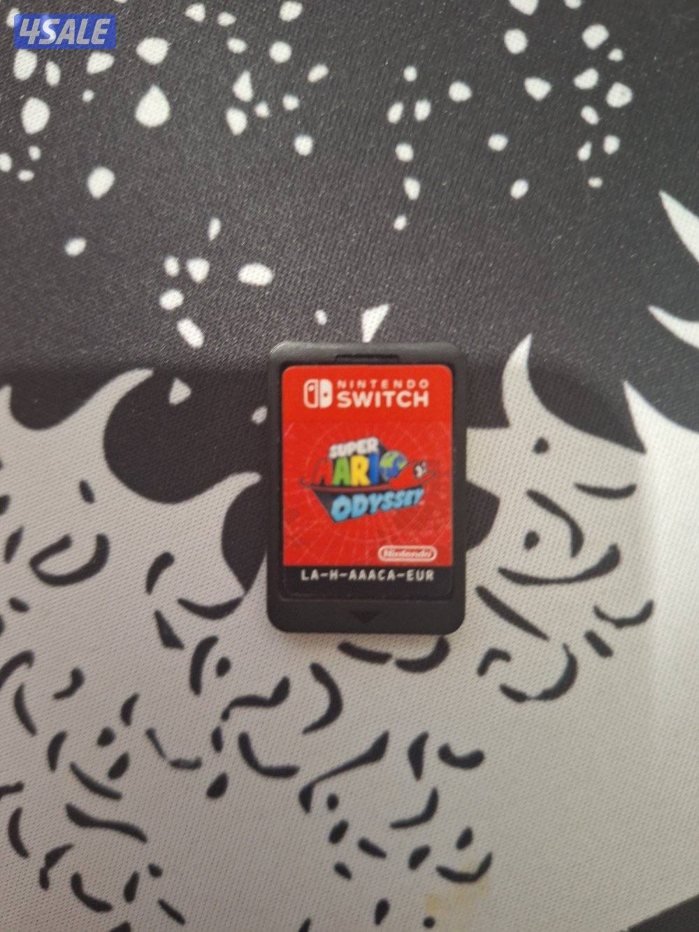 Super mario odessy Nintendo switch game card used4