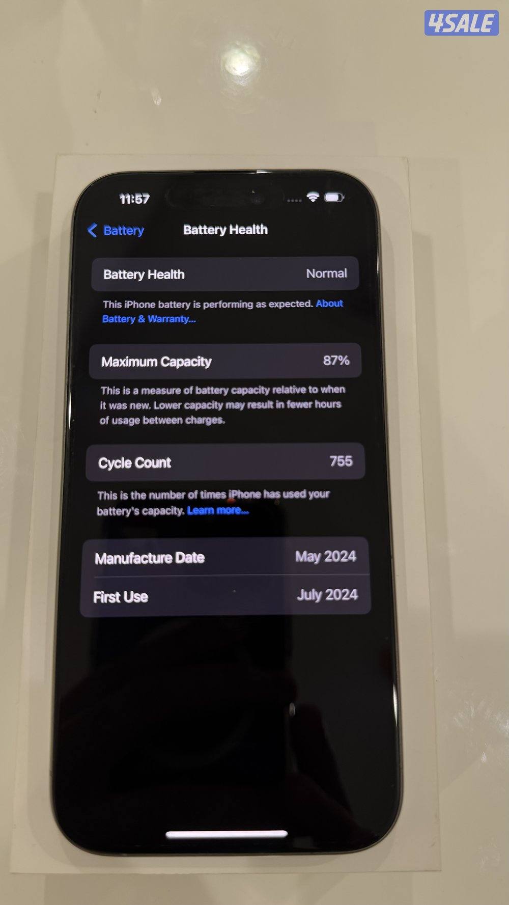 Iphone 15 PRO 256 GB 87% battery percentage.3