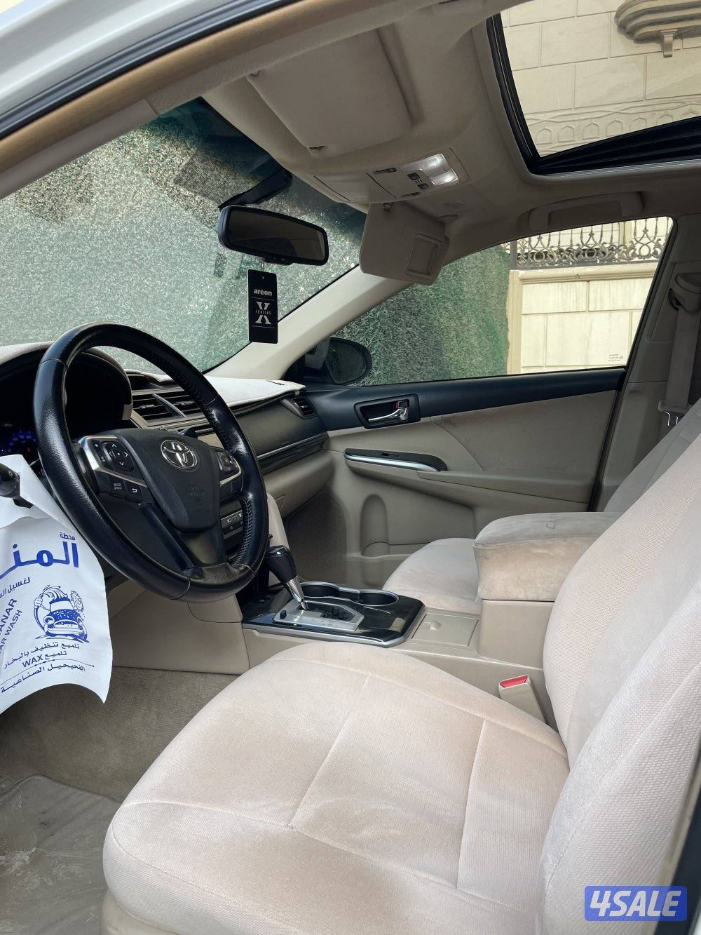 للبيع كامري 20174