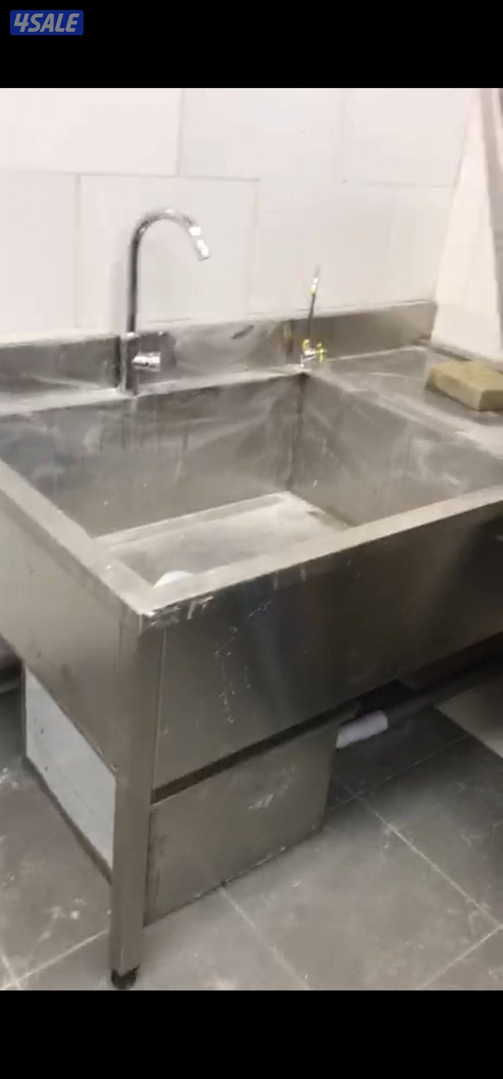 أغراض مطعم للبيع10