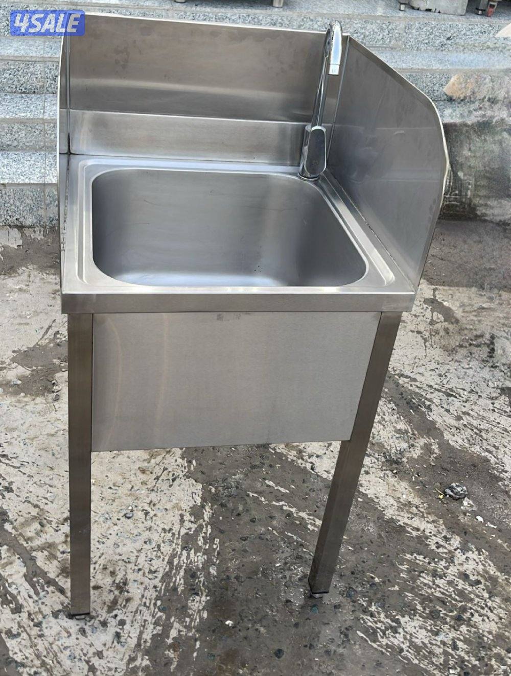 أغراض مطعم للبيع14