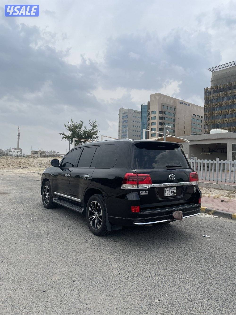 للبيع لاند0