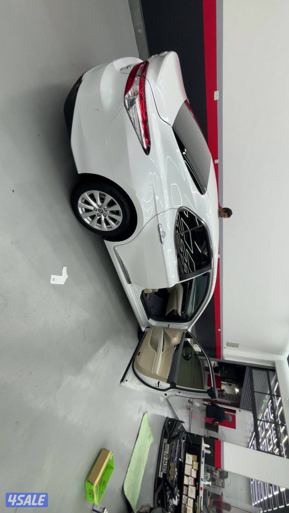 للبيع كامري 20192